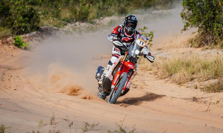 Bruno Crivilin (Moto), Francesco Franciosi/Egon Parizzi (UTV) e Bia Figueiredo/Beco Andreotti (Carro) são os campeões do 12º Rally Jalapão