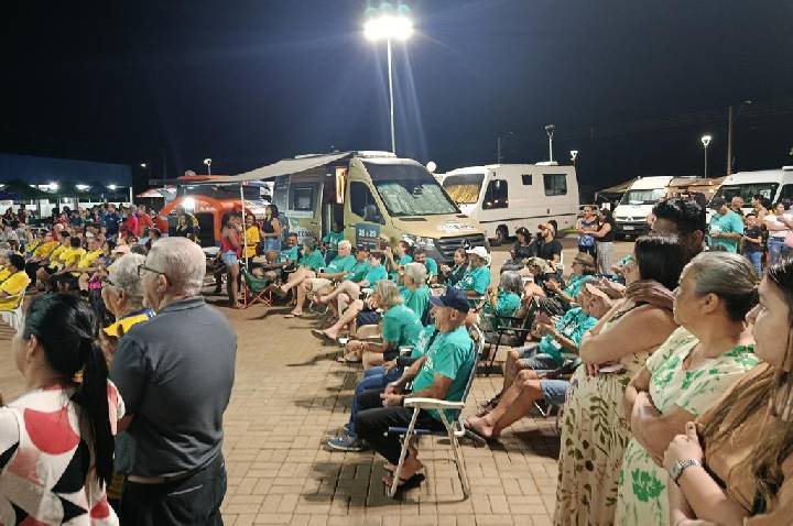 Caravana com 20 trailers e motorhomes do Circuito Caminhos do Paraná entra na reta final das duas primeiras etapas