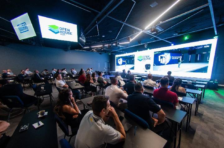 Dürr reúne clientes e especialistas da indústria automotiva no Open House Brasil 2026