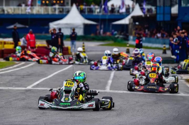 Isaac Mastella viveu um sábado difícil na 5ª etapa da Copa São Paulo Light de Kart