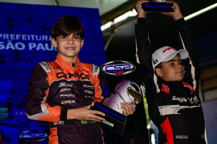 João Bertoldi sobe ao pódio entre os estreantes após corrida de recuperação em Interlagos
