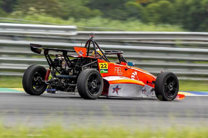 Lucas Monteiro retorna a Interlagos como líder e mira manter embalo na Fórmula 1600