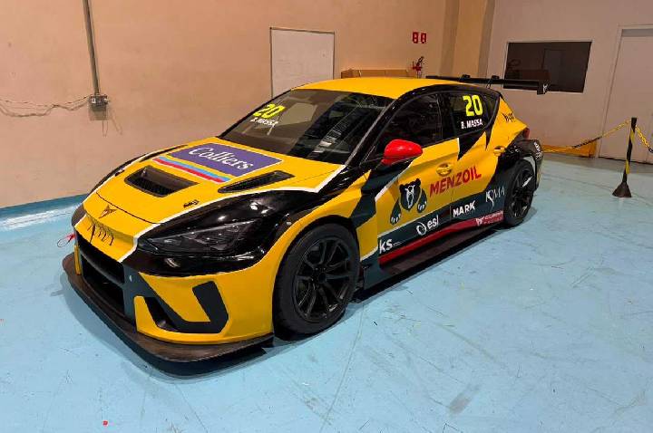Menzoil anuncia parceria com Bruno Massa para a temporada 2026 do TCR Brasil e TCR South America