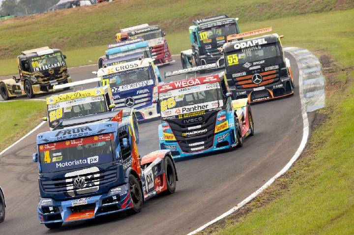 O que a etapa da Copa Truck em Interlagos revela sobre um dos maiores desafios ambientais do transporte no Brasil