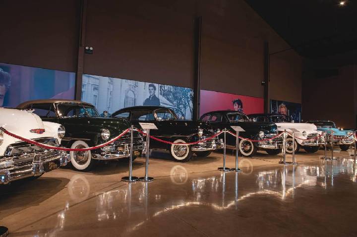 Pomerode (SC) combina Páscoa alemã e carros clássicos em roteiro que une tradição e nostalgia