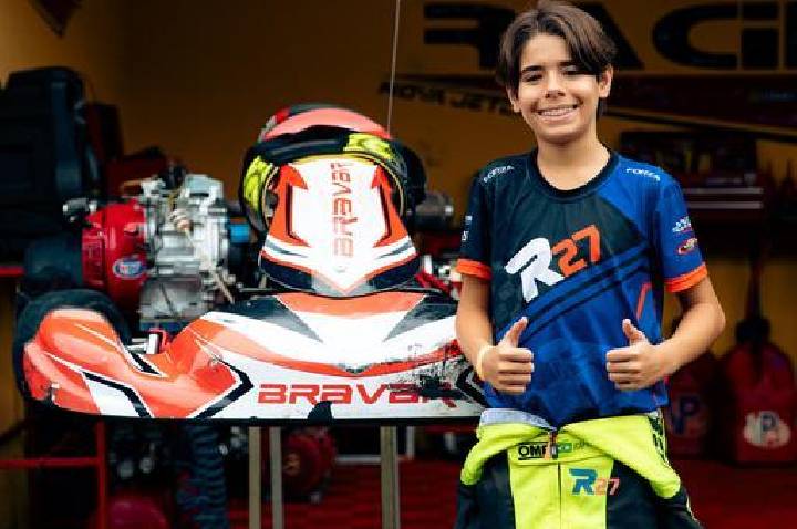 Rafael Guimarães estreia em kart F4 e se destaca no Senna Day em Interlagos