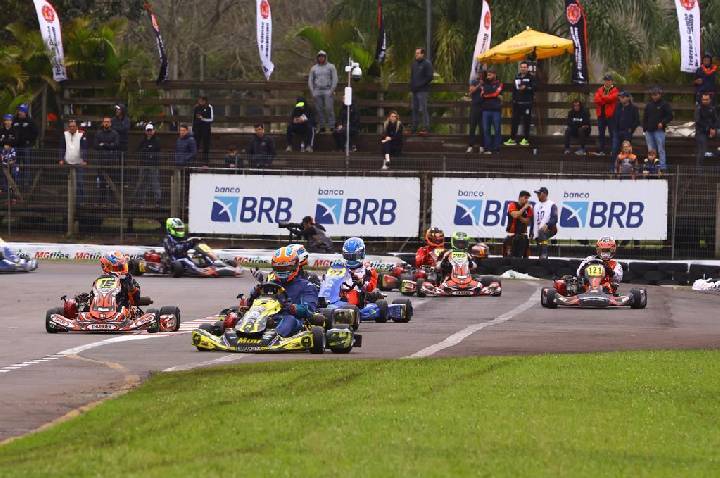 Sul-americano de Kart 4T: Confira os pilotos já confirmados. Inscrições para as vagas remanescentes serão abertas nesta quarta-feira