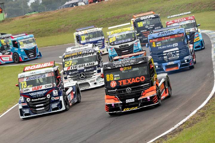 Velocidade e responsabilidade ambiental marcam etapa da Copa Truck 2026 em Cascavel