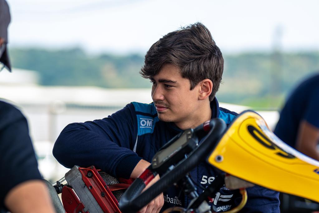 Dudu Ferraz supera dificuldades físicas e lidera corrida na 6ª etapa dos Campeonatos Paraibano e Pernambucano de Kart