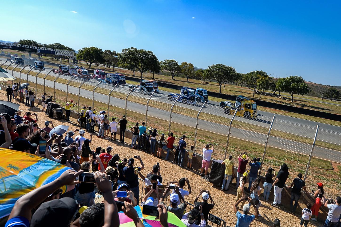 Mais Brasil Esportes anuncia programação emocionante para a etapa de Curvelo (MG) com finalistas definidos e estreia do primeiro oval no país