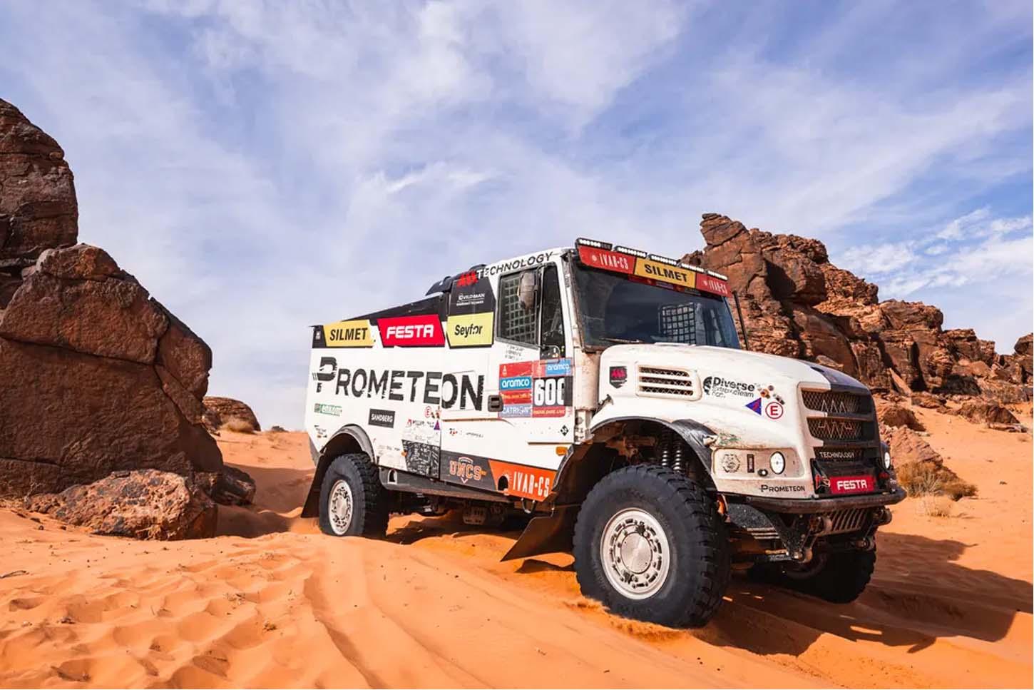 Martin Macík domina a 8ª etapa do Dakar 2025 e se aproxima do título nos caminhões