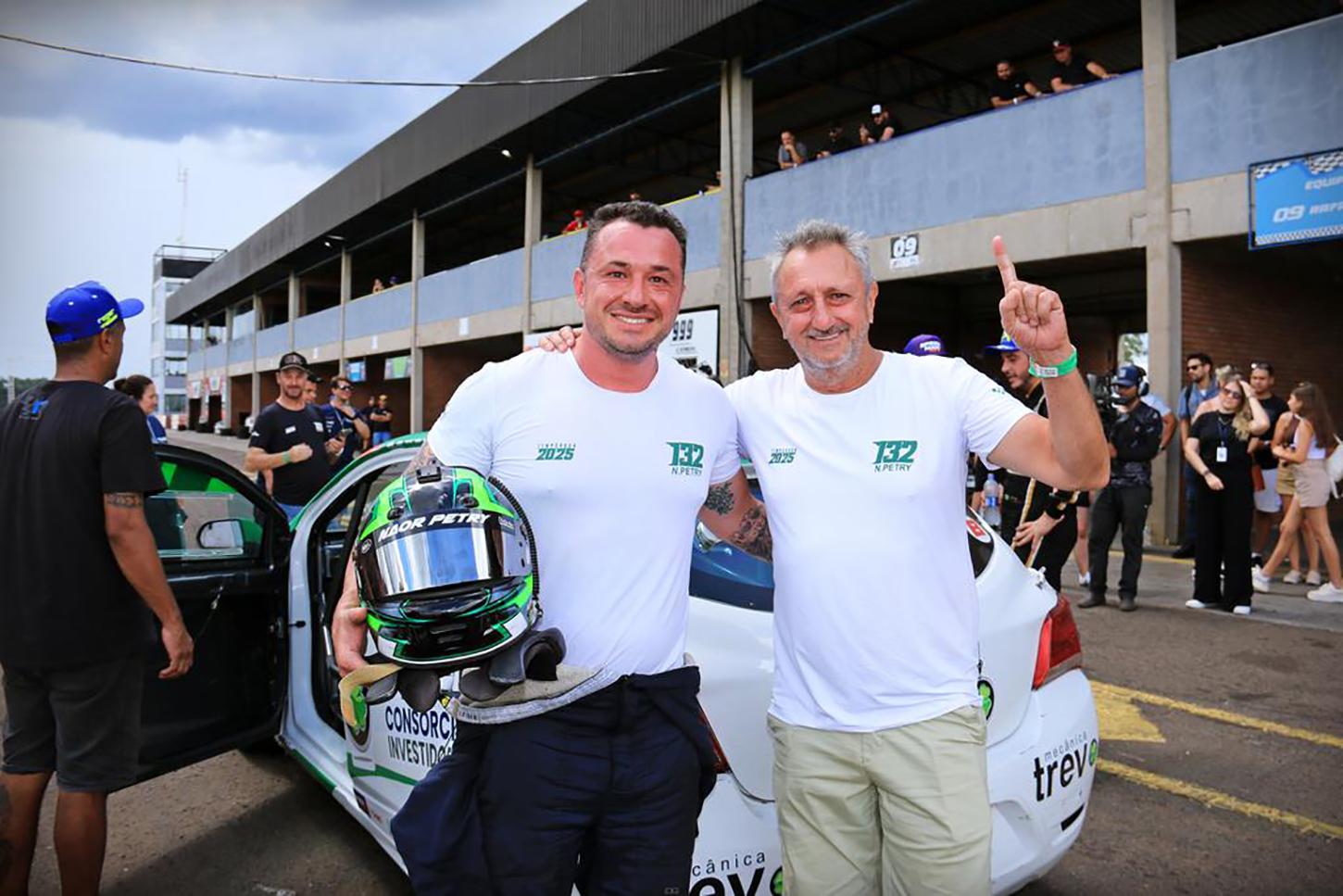 Amor pelo automobilismo une gerações no campeonato MBR