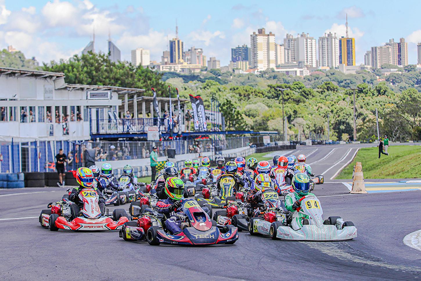 Cascavel realiza 2ª etapa do Metropolitano de Kart
