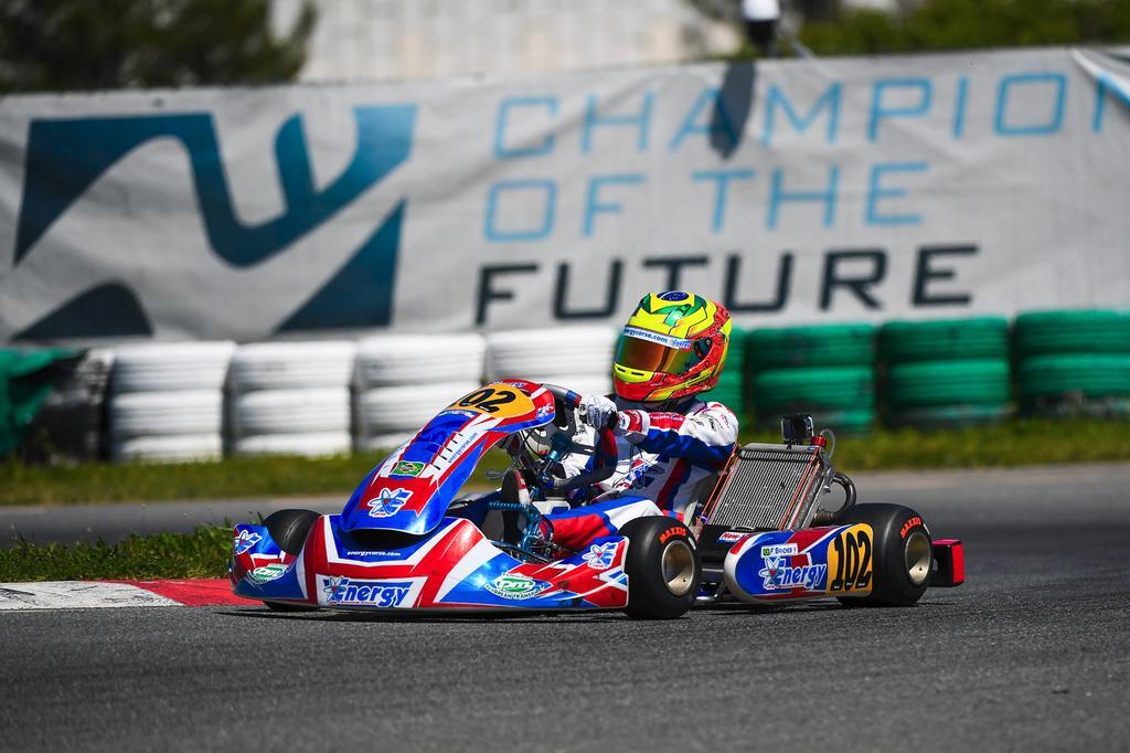Em evolução no kartismo europeu, Felipe Sanches acelera em Portugal