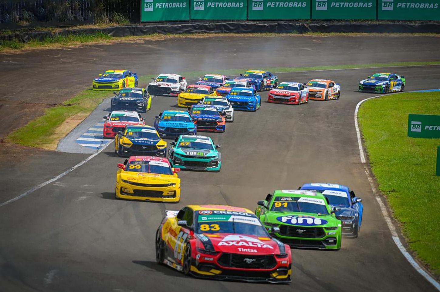 Uma etapa da NASCAR Brasil eletrizante foi conferida em Londrina