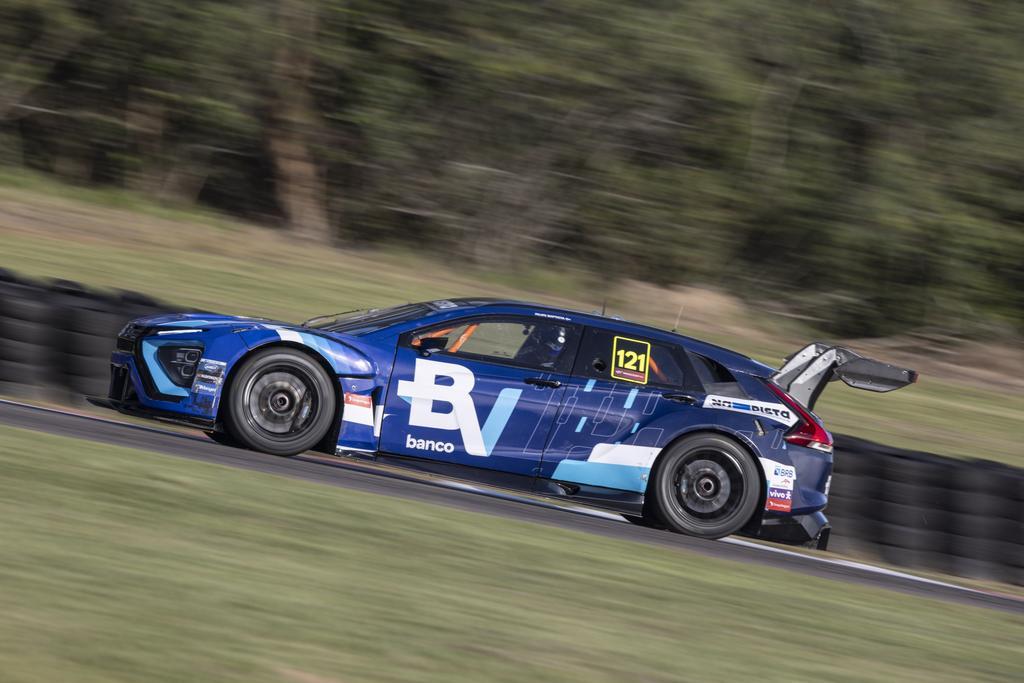 Depois de um sábado de esperança e frustração, Felipe Baptista aposta todas as fichas na corrida principal no Velopark
