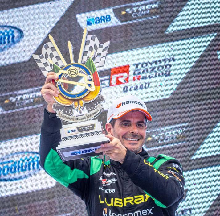 Julio Campos leva o Time Lubrax ao primeiro pódio no ano