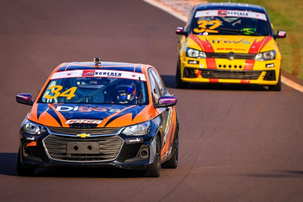 Cascavel não deu trégua: poles, duelos e escaladas de grid na MBR