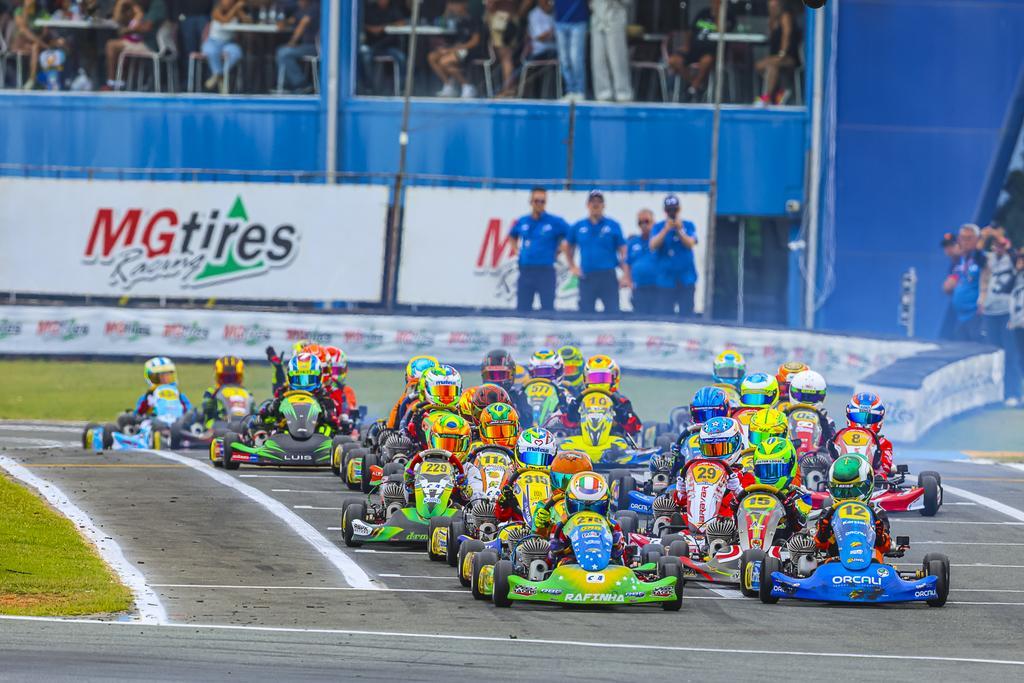 60º Campeonato Brasileiro de Kart da CBA encerra Grupo 1 no Beto Carrero com 13 campeões e corridas emocionantes