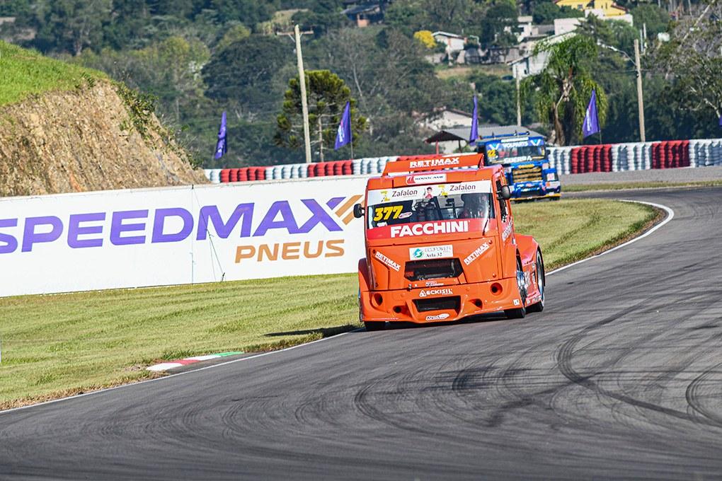 Fórmula Truck tem duelo do Paraná e Rio Grande do Sul na categoria F-Truck