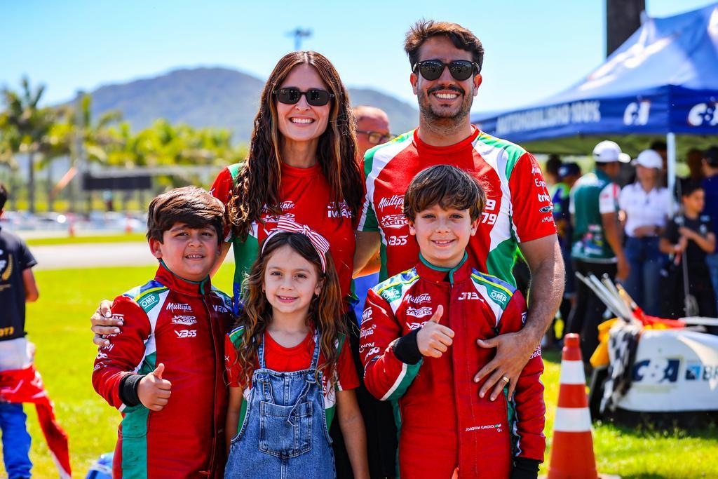Miguel e Joaquim Emerick mostram garra em suas estreias em Campeonatos Brasileiros