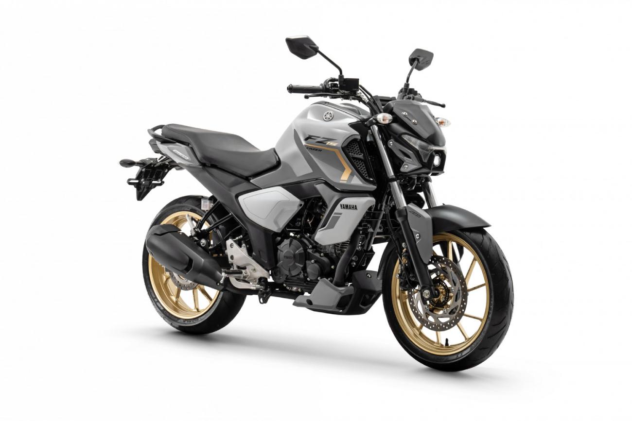 Yamaha FAZER FZ15 ABS CONNECTED chega à linha 2026