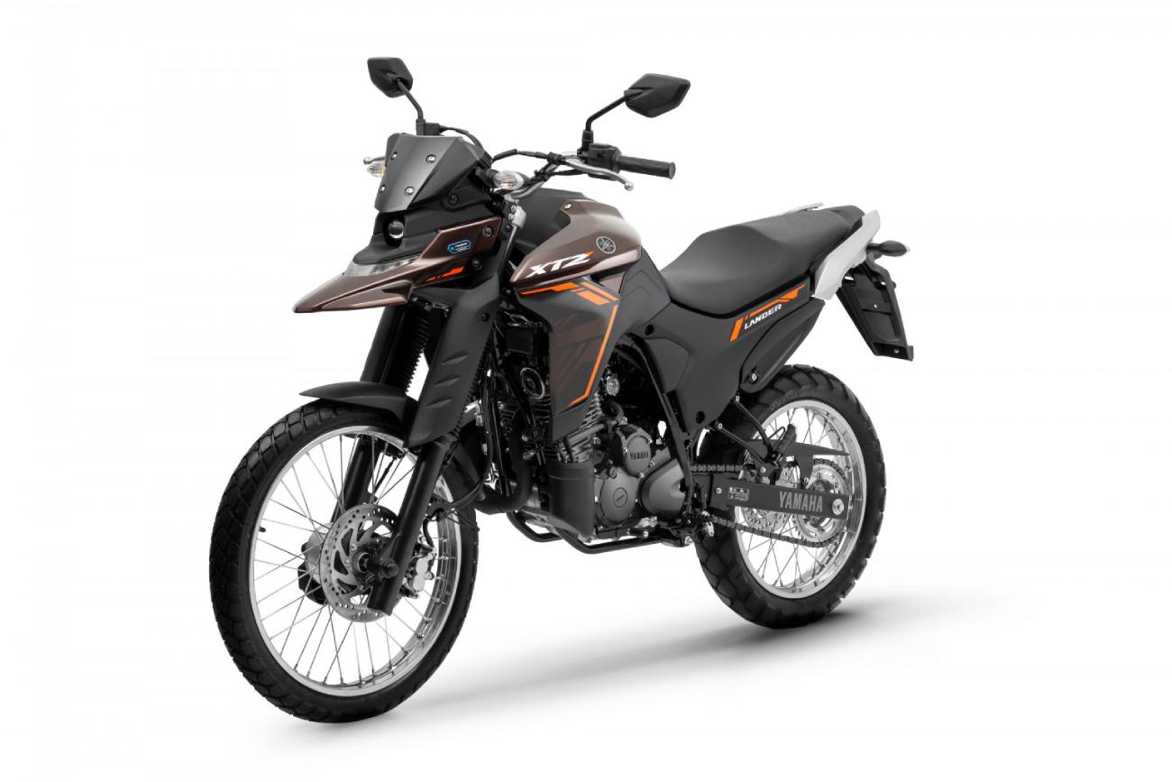 Yamaha Lander Connected chega à linha 2026