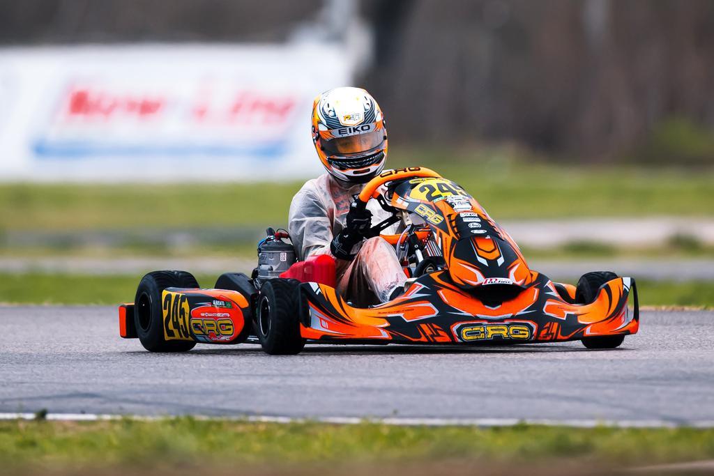 Na etapa do WSK Super Master, irmão Busato mostram garra, mas enfrentam adversidades