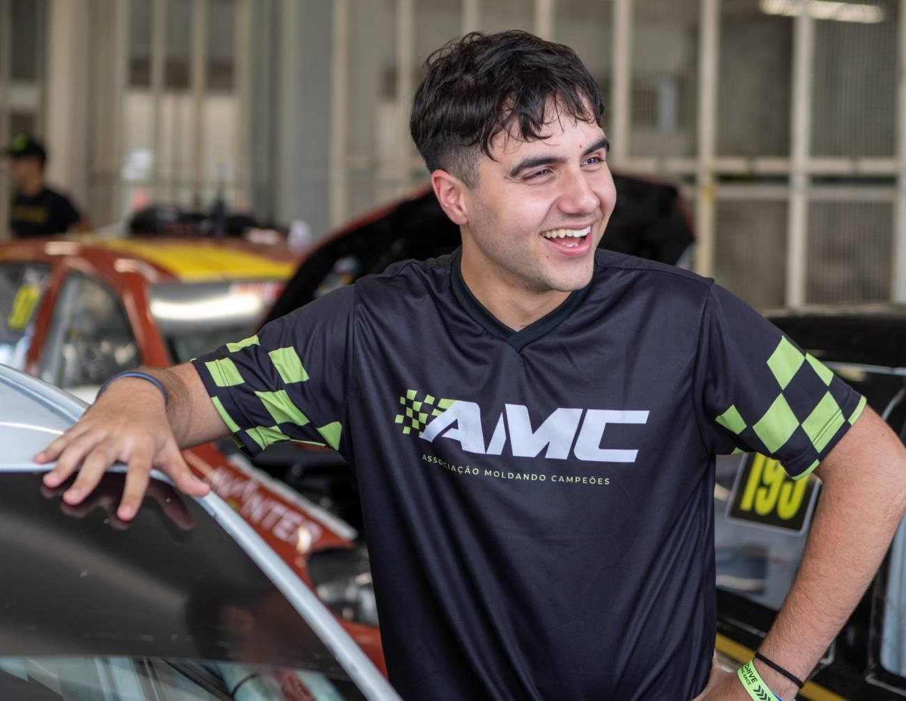 Além da pista: João Guimarães intensifica preparação técnica durante hiato da STR