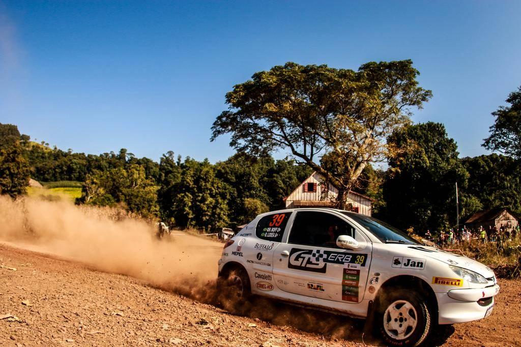 Equipe de Estação soma primeiros pontos na temporada do Brasileiro de Rally