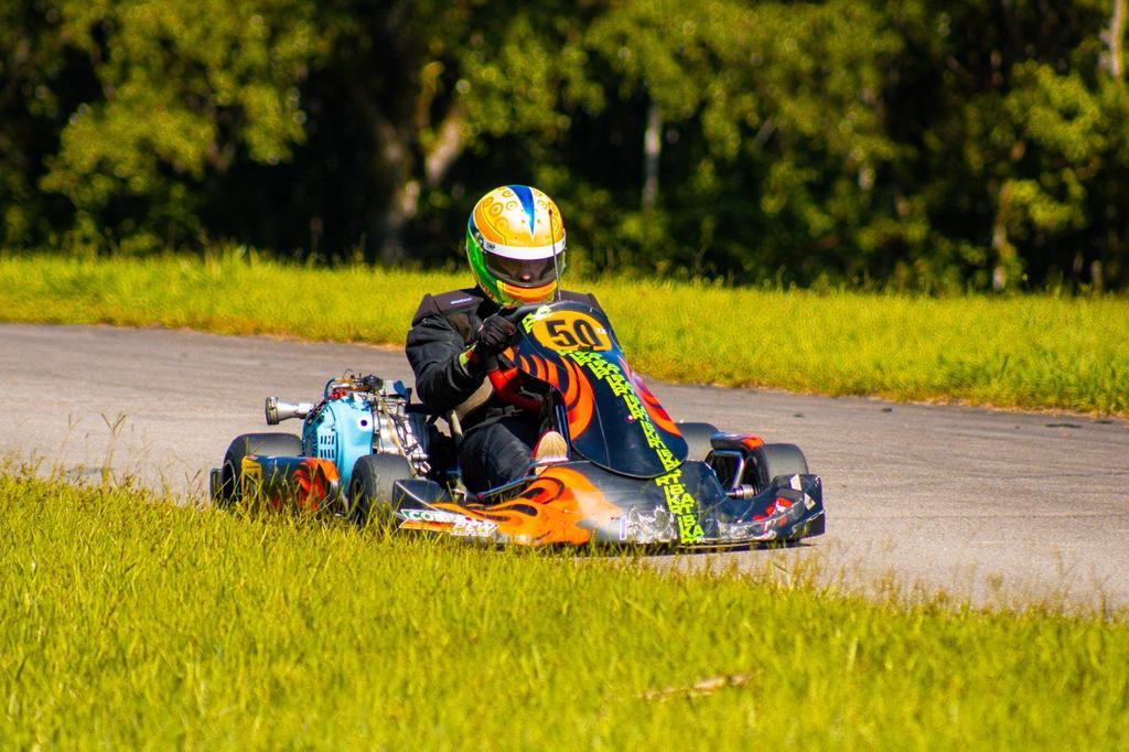 IB Kart conquistou vitórias, poles e voltas mais rápidas no Super Pro Kart Caraguá