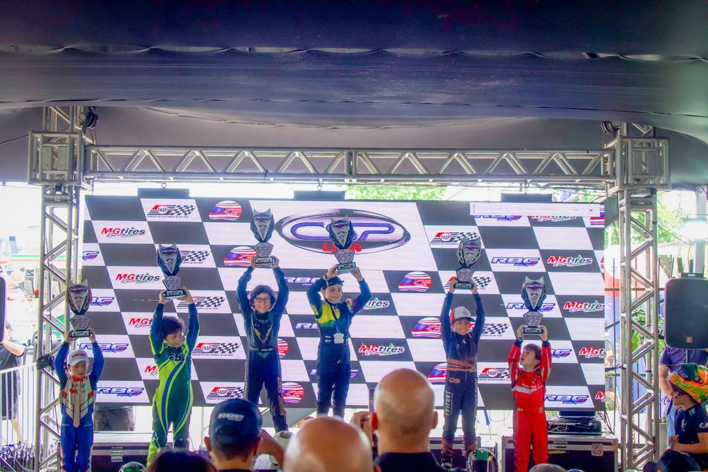 Miguel Faccio faz grande exibição no Paulista Light e assume liderança da categoria Mirim