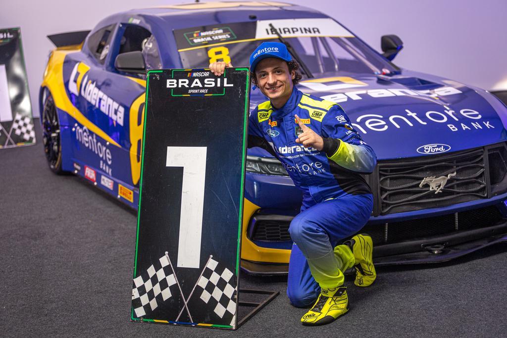 Alfredinho Ibiapina inicia temporada da NASCAR Brasil com vitória e forte atuação na Challenge