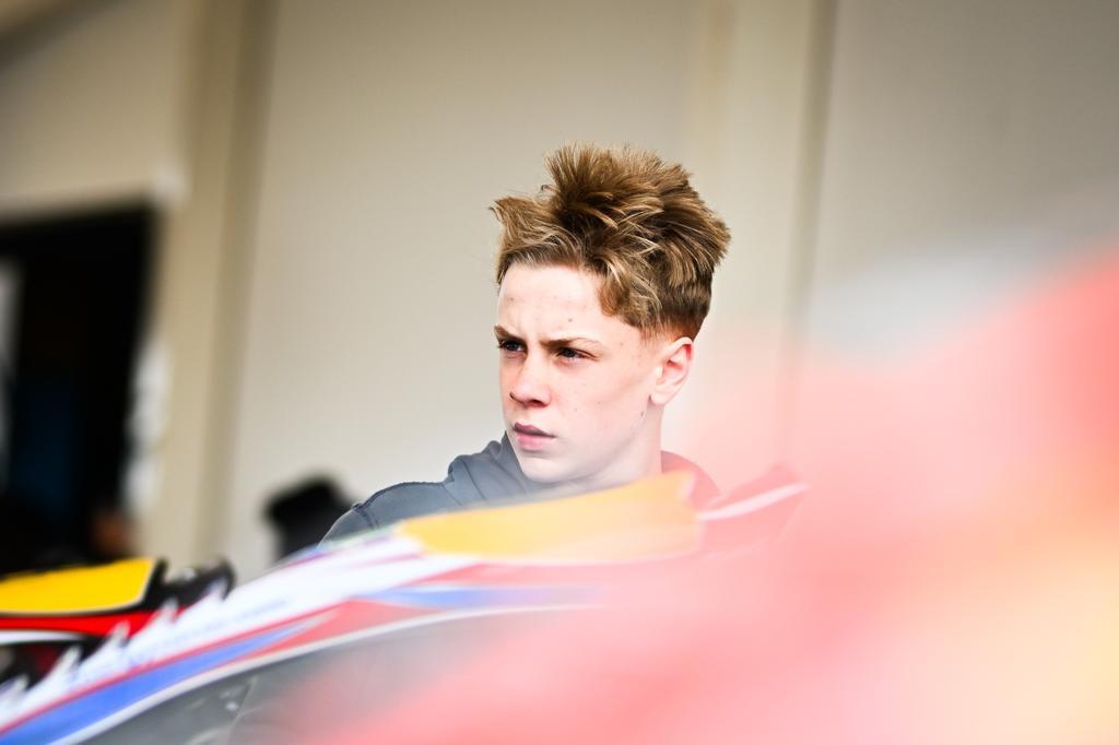 Felipe Sanches parte para a abertura do Europeu de Kart em La Conca motivado por evolução