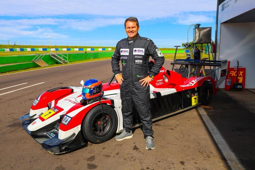 Amazonense Walter Cordeiro Netto vence as 2h de Santa Cruz do Sul