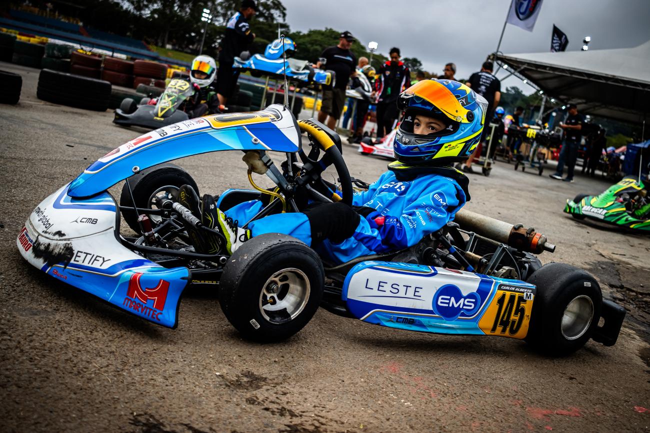 Carlinhos Renaux foca na disputa do Campeonato Sul-Americano de Kart no Rio Grande do Sul