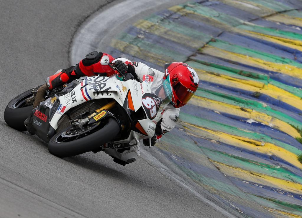 Goiânia recebe mais de 140 pilotos do MOTO1000GP para GP Triumph neste fim de semana