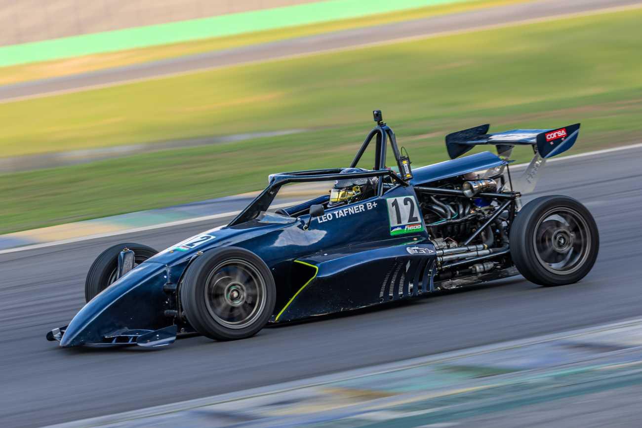 Léo Tafner chega à 5ª Etapa da Fórmula 1600 como vice-líder da Light e inicia nova fase em Interlagos