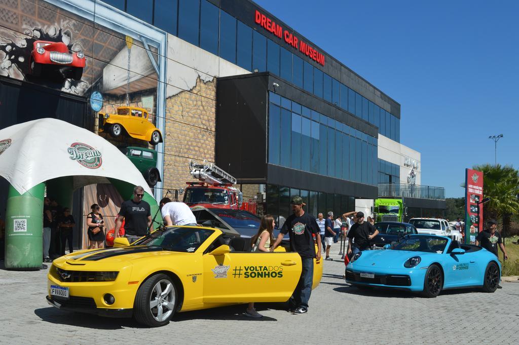Mais de 1.000 carros antigos serão a atração de 4 eventos gratuitos realizados neste domingo (24/5) no Parque Dream Car de São Roque (SP)