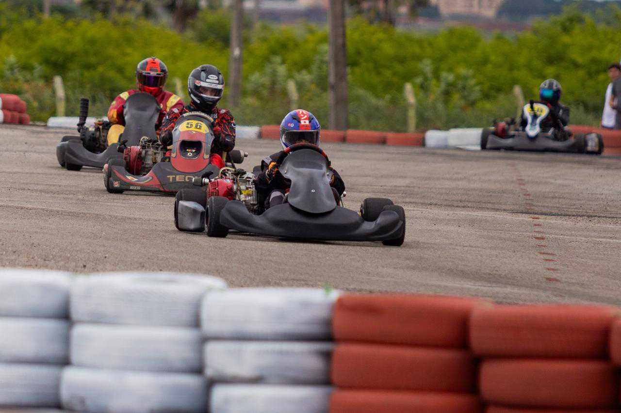 Outlet Premium Fortaleza recebe segunda etapa de Campeonato Cearense de Kart