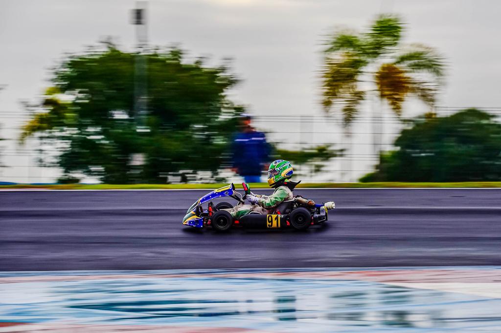 Felipe Saddi tira lições de uma etapa desafiadora no Circuito Paulista de Kart