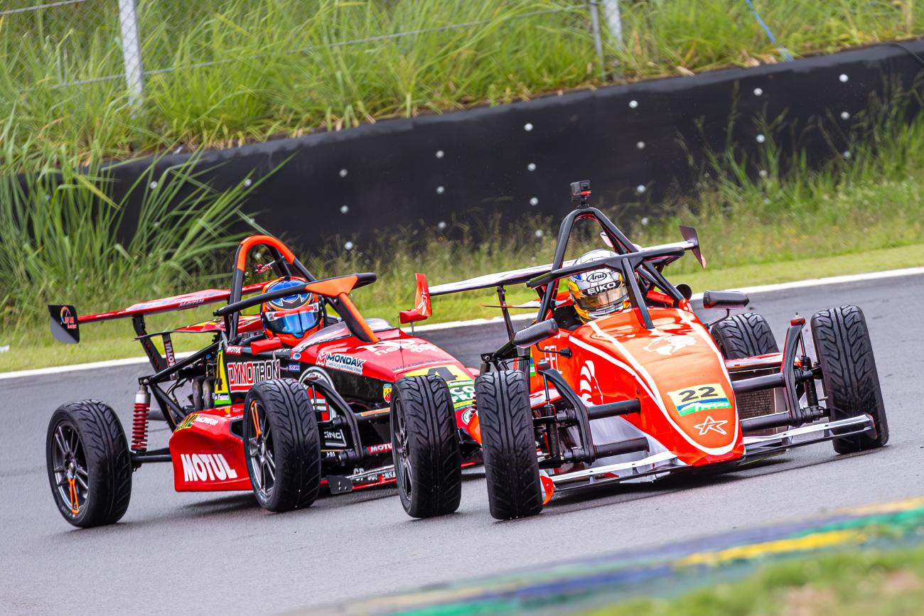 Fórmula 1600 chega à 6ª etapa com campeonato aberto e disputas acirradas nas três divisões