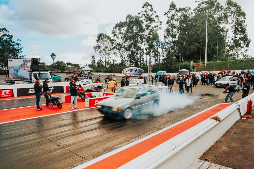 3ª etapa da Copa FT BR Sport de Arrancada reúne carros com mais de 4 mil cv entre esta sexta-feira (31/7) e domingo (2/8) 
