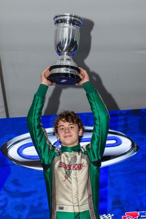Antônio Claro venceu na F4 Júnior e fechou a 6ª etapa da Copa São Paulo Light de Kart em 3º na OK-N Júnior
