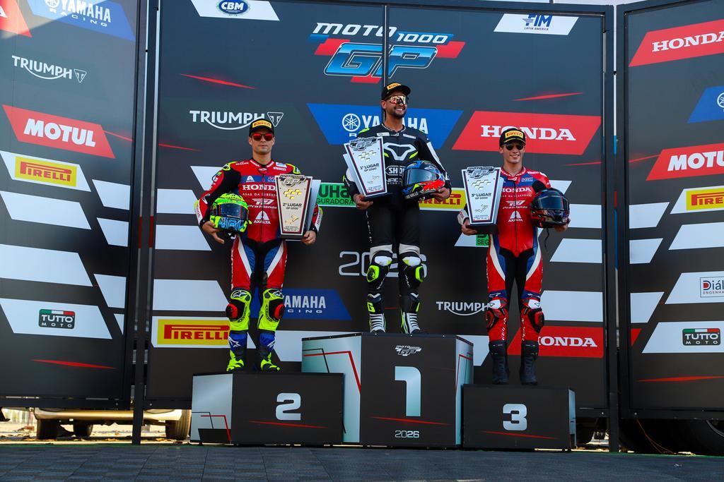 Com mais um recorde no MOTO1000GP, Scheib vence prova sprint da GP1000 by Motul