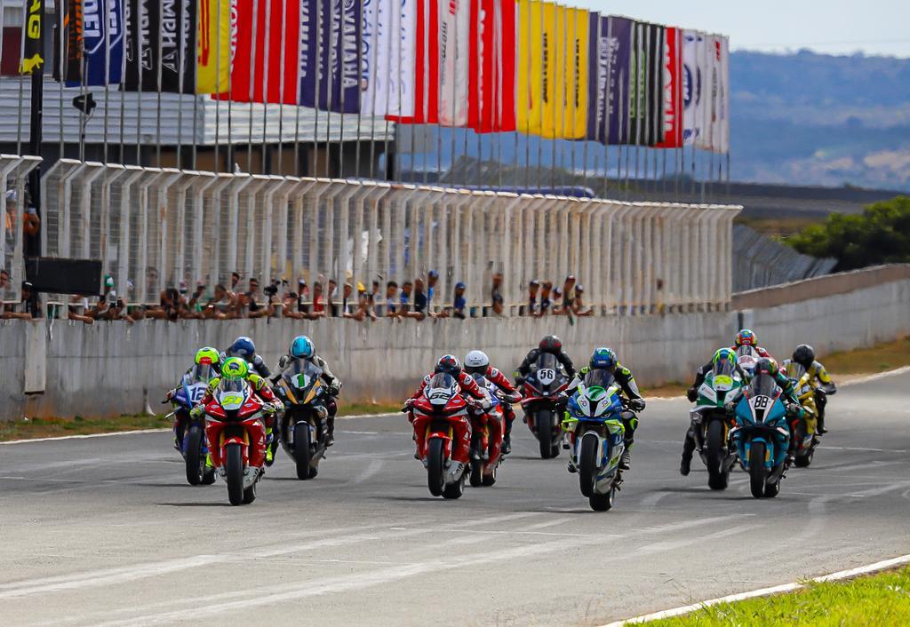 GP1000 by Motul chega a Cascavel com apenas dois pontos separando os líderes do campeonato no MOTO1000GP