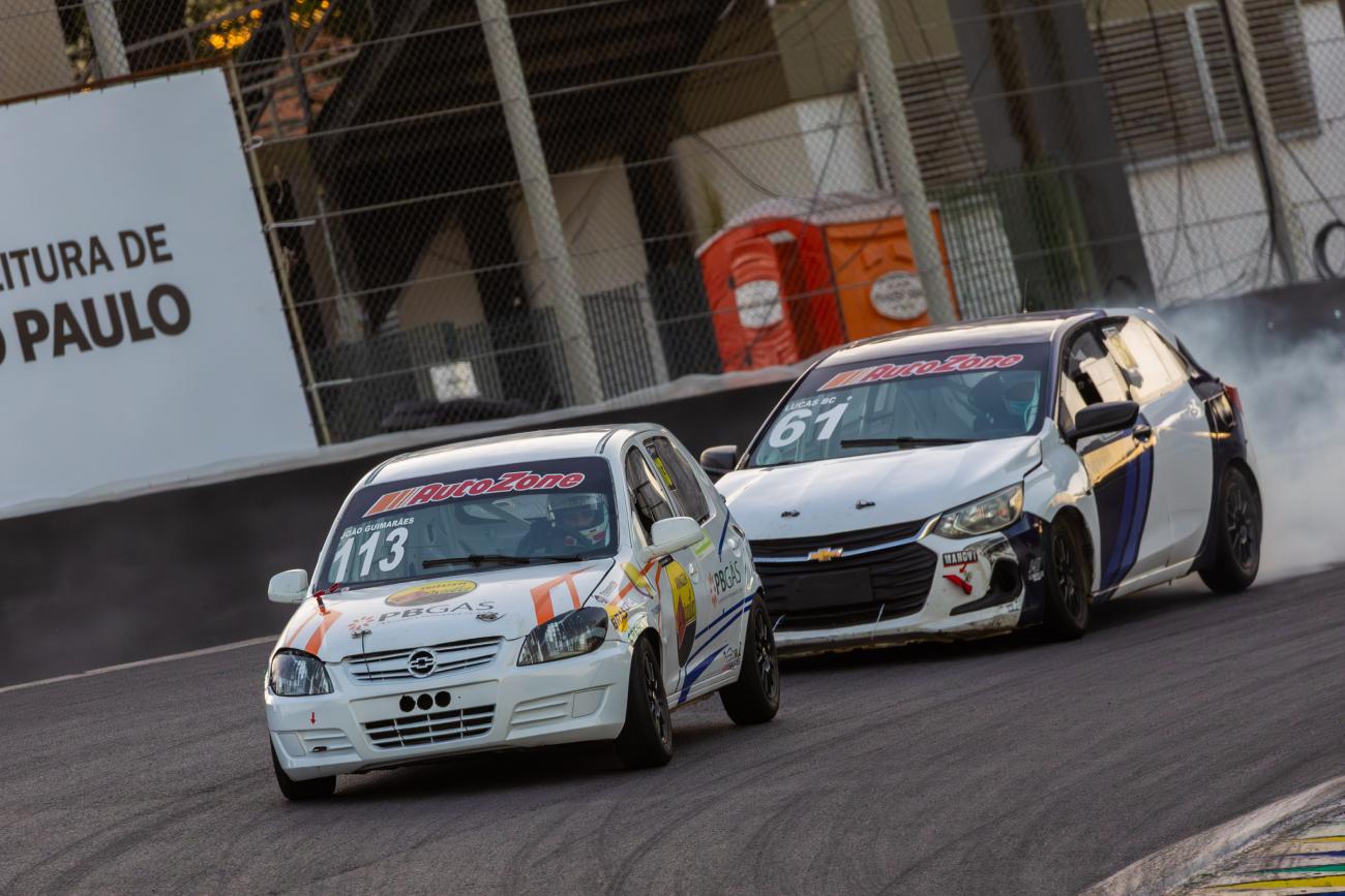 João Guimarães encara desafio inédito com duas corridas noturnas na 4ª Etapa da STR em Interlagos