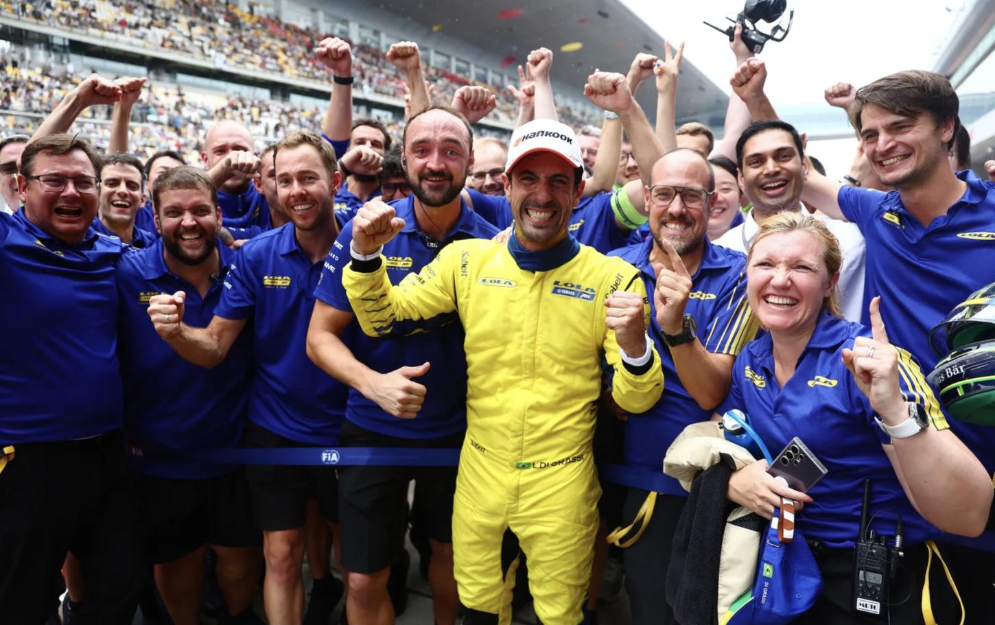 Lucas di Grassi surpreende e, largando de último, vence Etapa 13 do E-Prix de Xangai 