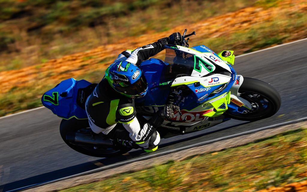 Maxi Scheib vence a GP1000 by Motul no MOTO1000GP em Curvelo