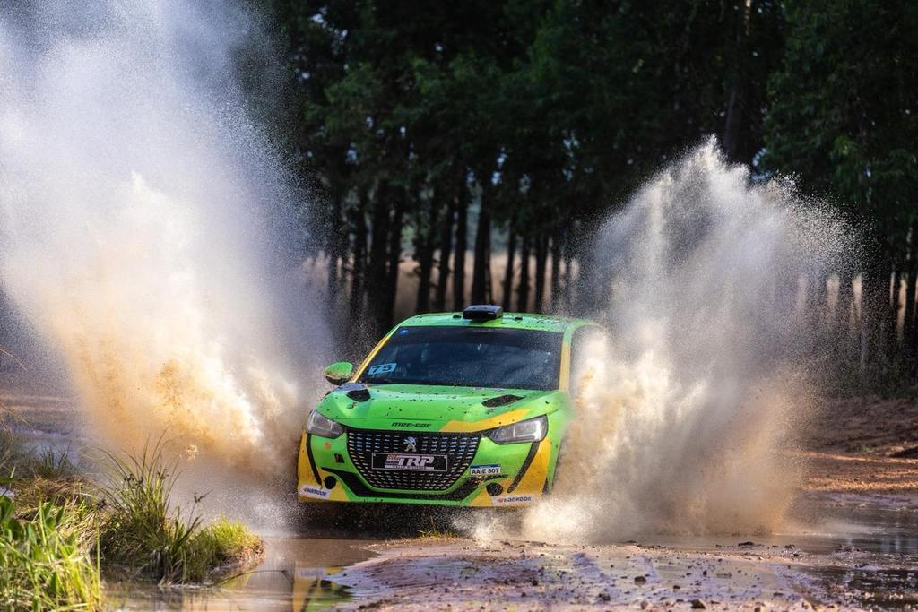 Navegador de Erechim tenta manter liderança do Sul-americano de Rally em desafio no Paraguai
